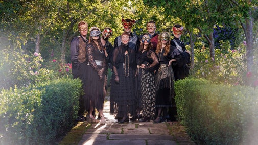 The cast of Much Ado About Nothing at Sissinghurst